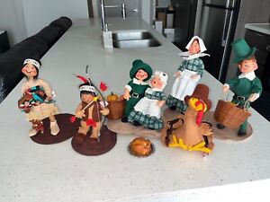 Annalee Vintage Indian Pilgrim Thanksgiving Figure Doll Collection Lot