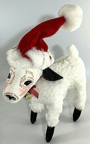 Annalee 7" White Christmas Lamb in Santa Hat Doll 2009 ~ #948409 (used, tags)