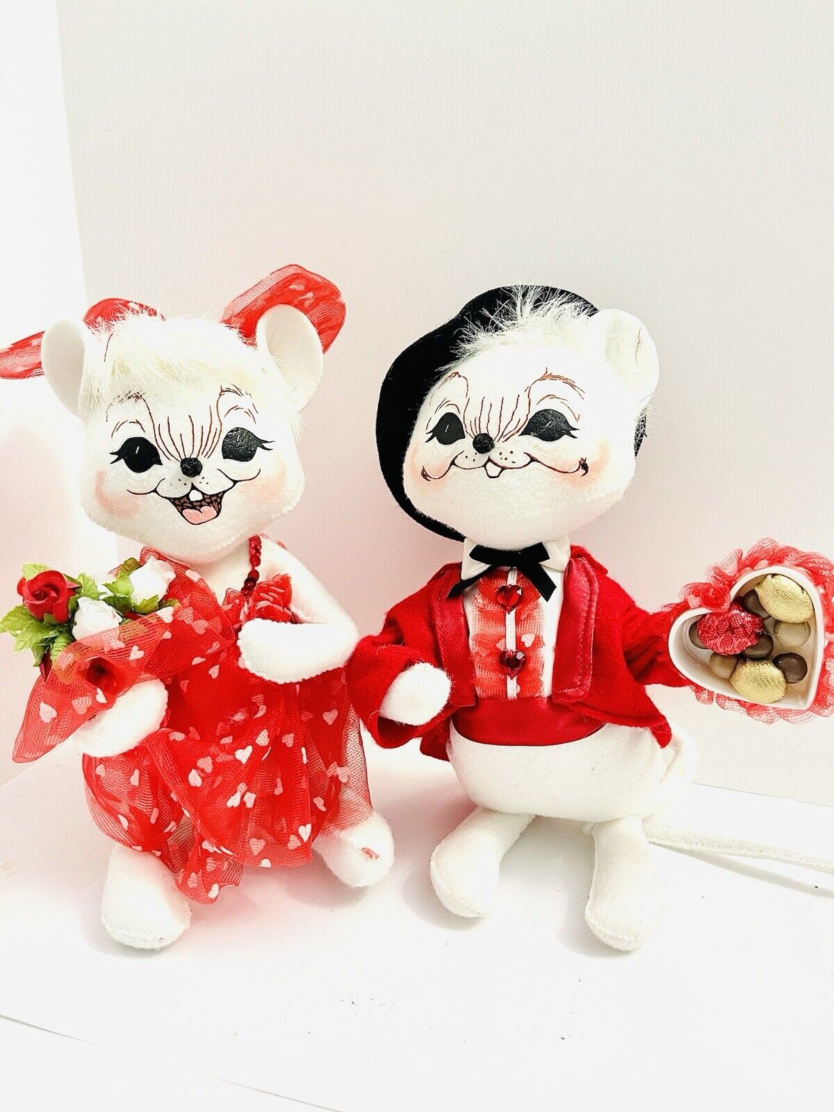 2 ANNALEE VALENTINE Wedding SWEETHEART COUPLE BOUQUET GRINNING MOUSE Heart Dress