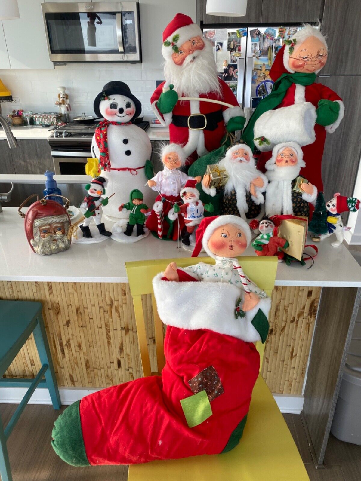 ANNALEE dolls CHRISTMAS vintage lot GREAT CONDITION