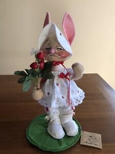 Annalee Easter Bunny Rabbit Strawberry Eyelet Dress W/Tag 1990 Doll