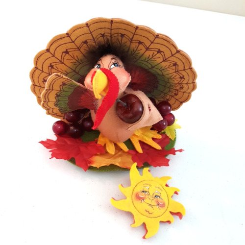 Annalee Bountiful Turkey Doll + Sun Pin Grapes Apple Thanksgiving Fall 2014