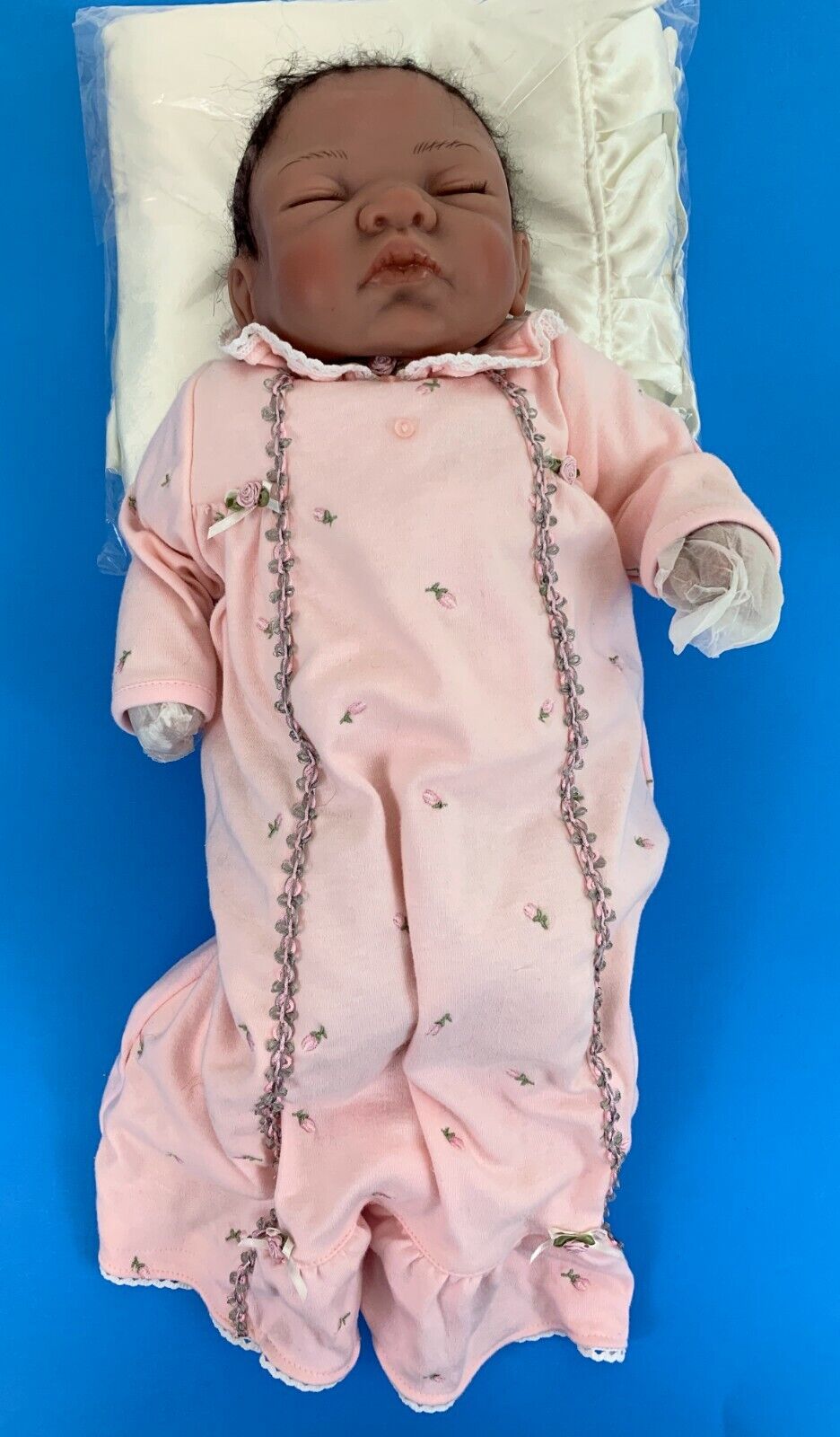 Sheila Michael Reborn Hugs and Kisses Sleeping Baby Girl Vinyl Doll Open Box