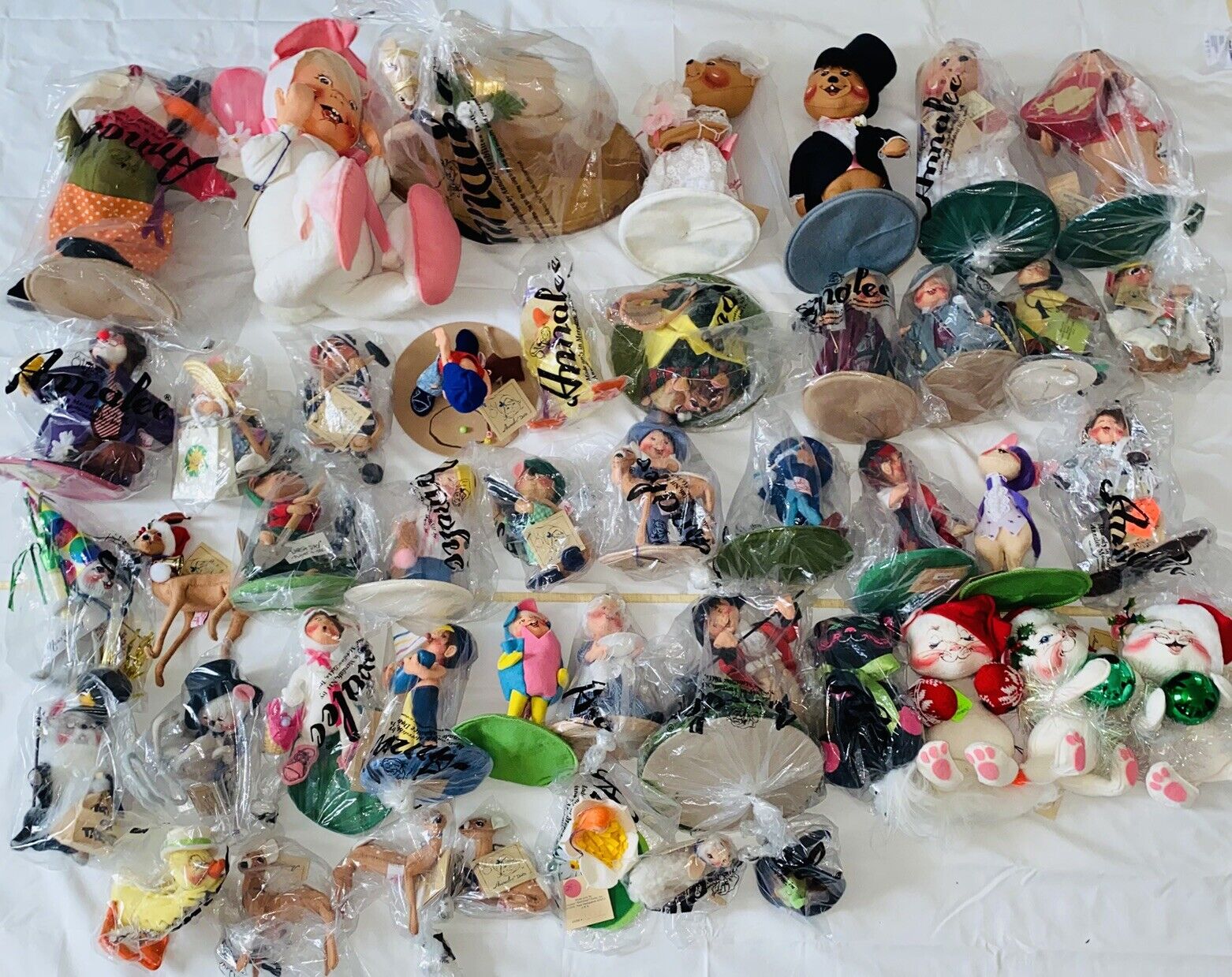 Annalee Doll Lot Of 45 Mixed Most W/ Tags & Bags Bear Mouse Duck Clown Floral ++
