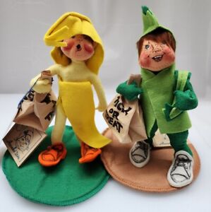 Vintage Annalee Dolls Dragon Lizard Dinosaur Banana Halloween 3033 3065 VTG LOT