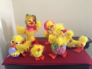 Annalee Easter Chicks Total of 6 Dolls
