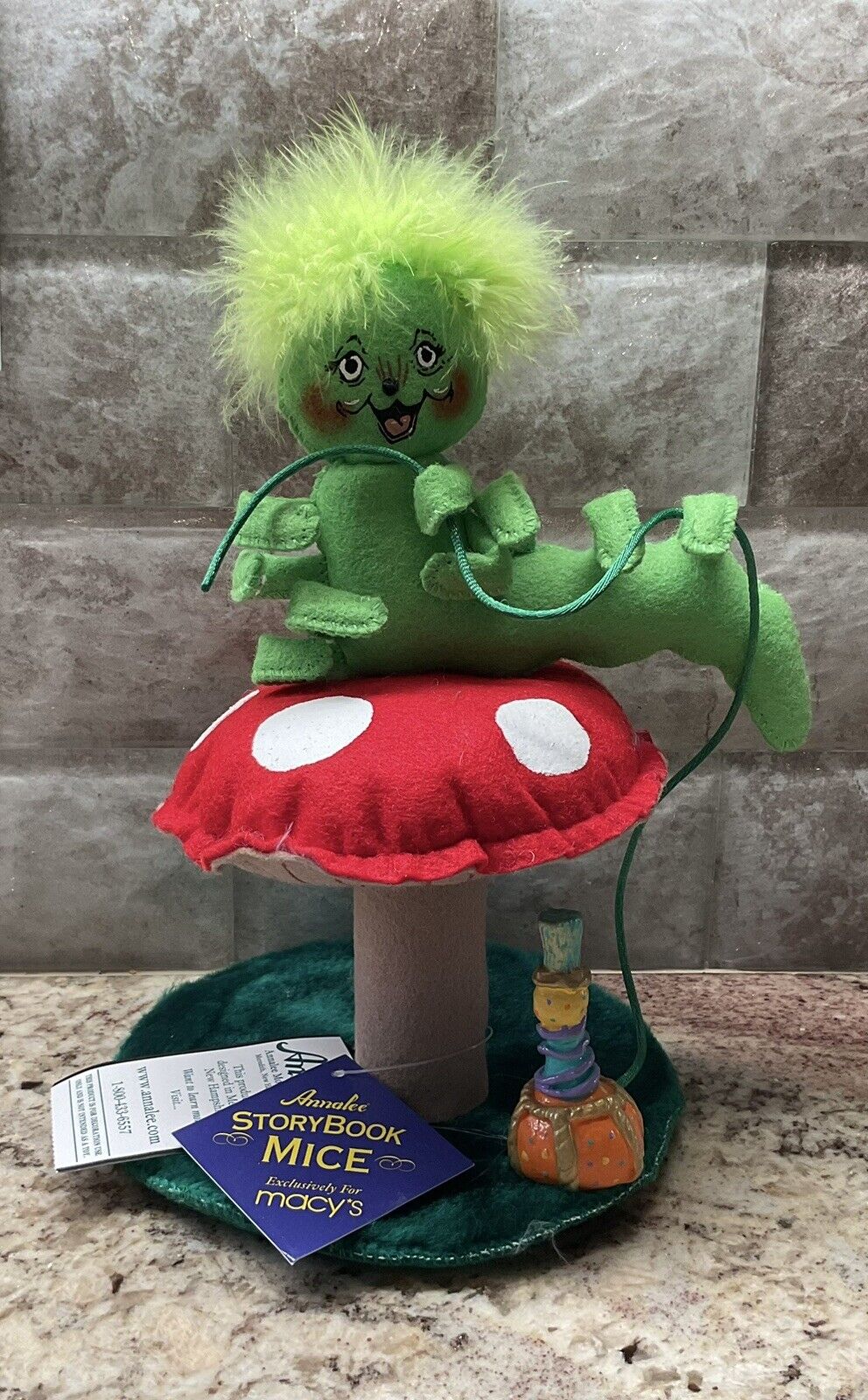 ANNALEE 9" Alice in Wonderland CATERPILLAR New With Tags And Rare #943406