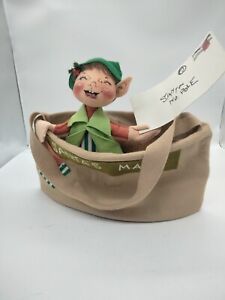 Annalee Christmas 1993 Santa's Mail Postal Elf w/Cardholder bag 13”T x 13"W