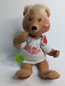 Annalee Mobilitee Dolls Valentine Bee My Honey Bear 1967 1983 T-Shirt Heart Pin