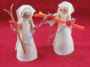 (2) ANNALEE DOLLS 10” NUNS IN WHITE HABITS W/ SKIES & POLES HTF 60’s PIECES