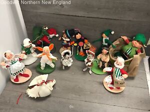 Lot of 13 Annalee Christmas Themed Mobilitee Dolls Elves, Santa & Mice