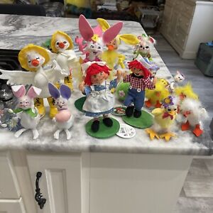 Lot Of 17 Total …..Annalee Dolls Easter Spring Theme