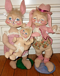 Annalee Pink Easter Bunny Rabbit Family Mom, Dad & Baby Vintage Dolls Lot