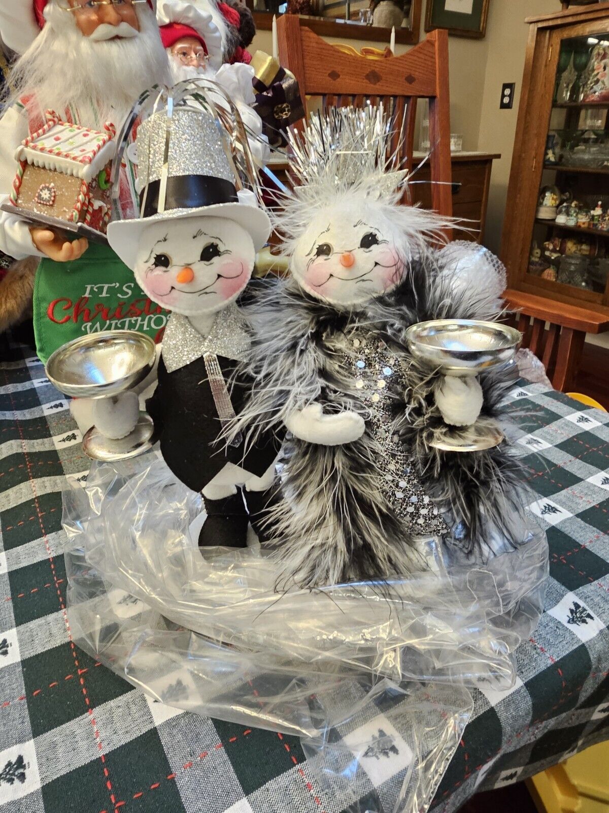 Annalee 10" New Year's Snow Couple Limited Edition of 250 Exclusive MINT RARE