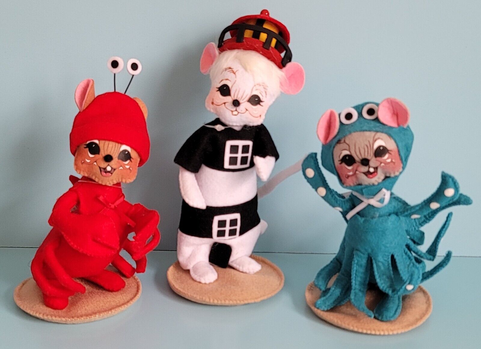 Annalee Dolls Lot Of 3- Wannabe A Crab Mouse, Lighthouse Mouse, Octopus Mouse