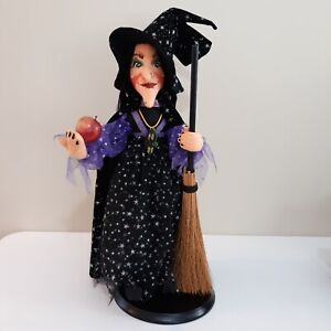 Annalee 26" Halloween Witch Doll Holding Apple And Broom 2003 Warts Stand Hat