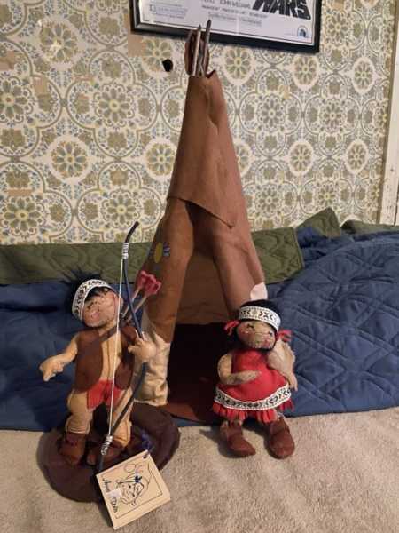 Annalee Thanksgiving Indian Teepee with Boy and Girl Indians