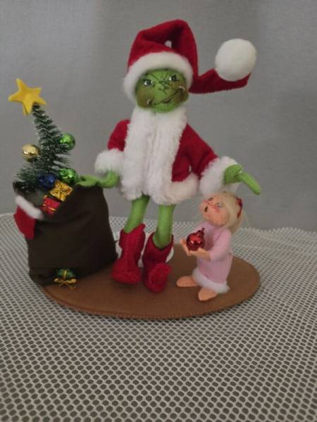Annalee NWT WhoVillain Grinch Exclusive.  Assembled In America.