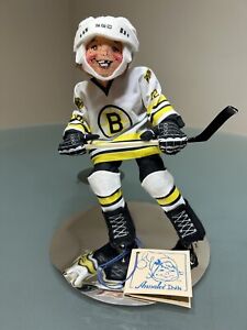 Hockey Player Annalee Doll, 1995, signed by Steve Leech and Chuck Thorndike 10’’