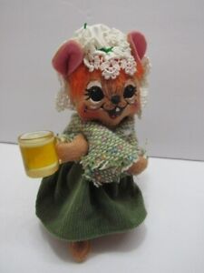 ANNALEE 2010 6" IRISH PUB GIRL MOUSE MWT
