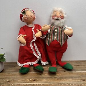 Annalee Dolls 1983 Santa & Mrs Claus Hugging 28” Christmas Decor Vintage