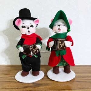 Annalee Christmas Caroler Mouse Set of 2 Dolls 8" Holiday 2021