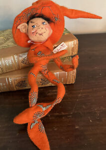 VTG Annalee Halloween Boo Spiderweb Witch / Elf Mobilee 14” Retired Rare 2002