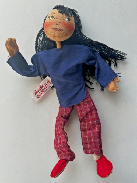 Early Annalee Cloth 10" Little Asian? Girl Doll with Black Yarn Hair Woven Tag