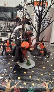 Annalee 1993 Halloween Headless Horseman With 4 Vintage Elves And Weapon Vintage