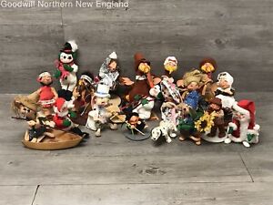 Lot of 17 Annalee Holiday Dolls Home Decor Christmas Thanksgiving Etc