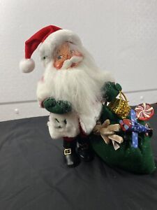 Vintage Annalee 2004 Santa With Green Bag Apprx. 13” #TUB6