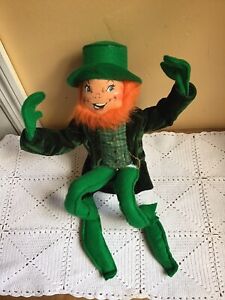 Annalee 15” St. Patrick's Day Tall Green Leprechaun W/Orange Beard 2005