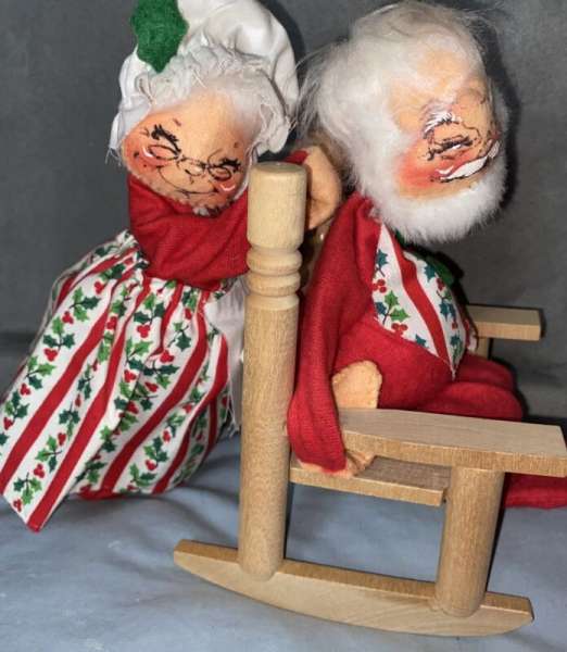 Vintage 1963 Annalee Mobilitee Dolls Christmas Santa Mrs Claus W/ Rocking Chair
