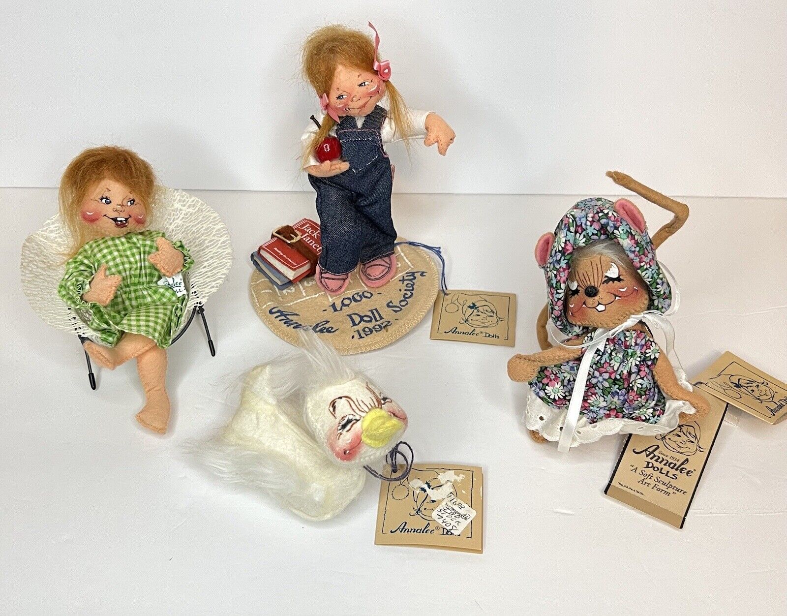 Annalee Dolls Lot of 4 White Duck Blossom Mouse Girl in Chair 1st Day School Vtg