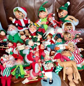 Annalee Vintage Christmas Dolls, lot of 30