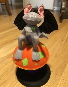 Annalee 9" Friendly Bat on a Mushroom Halloween Doll Figure