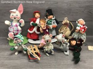 Lot of 10 Annalee Mobilitee Dolls Christmas Carolers Mice Easter Bunny Etc