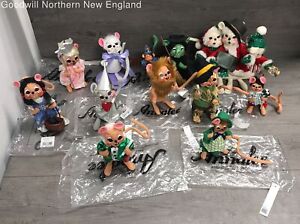 Lot of 11 Annalee Mobilitee Dolls Mice The Wizrard of Oz & Winter Themed
