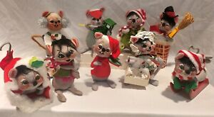 Lot of 9 Annalee RARE Christmas Mice Santa Claus Hat Stocking Mouse Presents Vtg