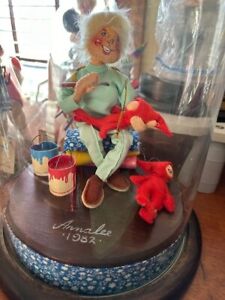 1982 Annalee 10" Annalee Self Portrait Artist Doll - Rare!!! Hard to find!