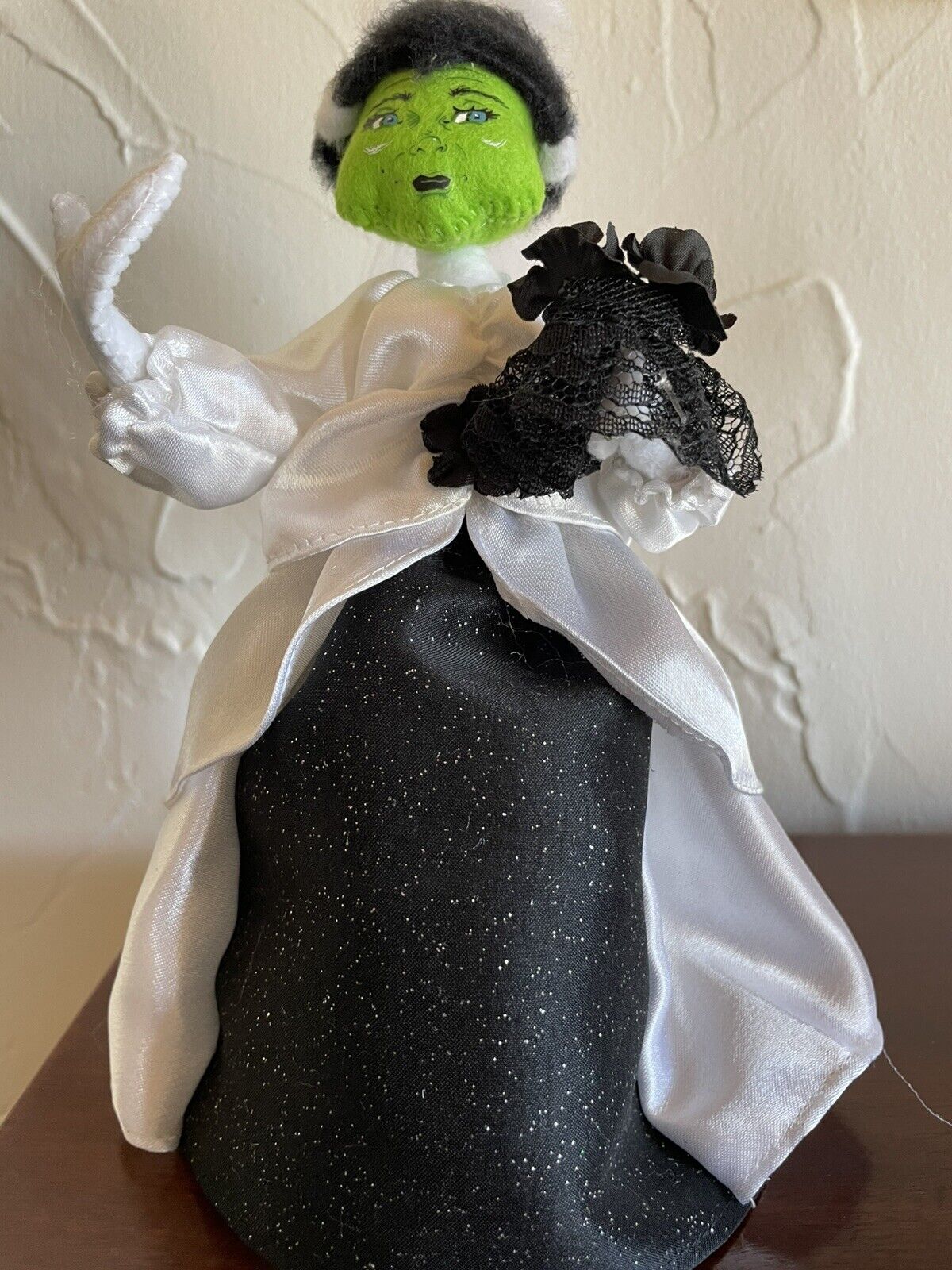 Annalee 9" Frankenstein's Bride - Mint