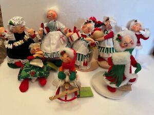 Collection of 8 Annalee Dolls Christmas dolls