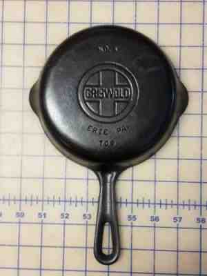 Vintage Griswold No. 3 SMALL LOGO Cast Iron Frying Pan Skillet ERIE PA 709 