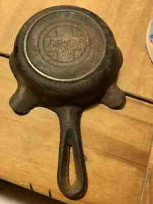 vintage griswold cast iron skillet Ashtray