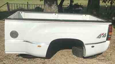 2001-06 GMC DUALLY COMPLETE 8' BED B&W HITCH  CLASS 3 HITCH BUMPER