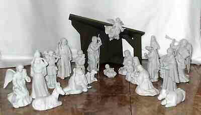 AVON VINTAGE NATIVITY CHRISTMAS SET OF 20 PC'S ALL NEW IN ORIGINAL BOXES