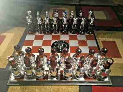 VINTAGE AVON CHESS SET 32 BOTTLES PIECES PLUS BOARD ALL FULL IN ORIGINAL BOXES