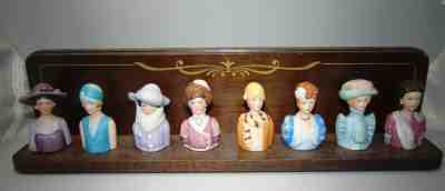 AVON AMERICAN FASHIONS THIMBLES THIMBLE 8 RACK WOMEN SET FIGURINE HEADS HOLDER