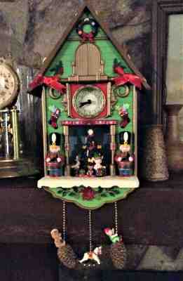 Avon Tick Tock till Christmas Lighted Animated Musical Cuckoo Clock 2011
