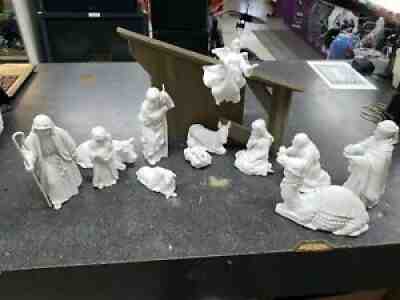 13pc 1980's Vintage Avon Nativity Collectibles Porcelain Set w/ Boxes
